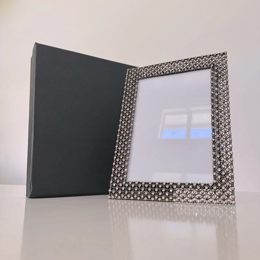 Metal and Rhinestones Photo Frame - Picture 1 of 8